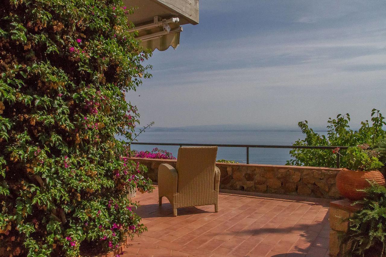 Apartment Bellevue - Stunning Panorama Porto Santo Stefano  Ngoại thất bức ảnh